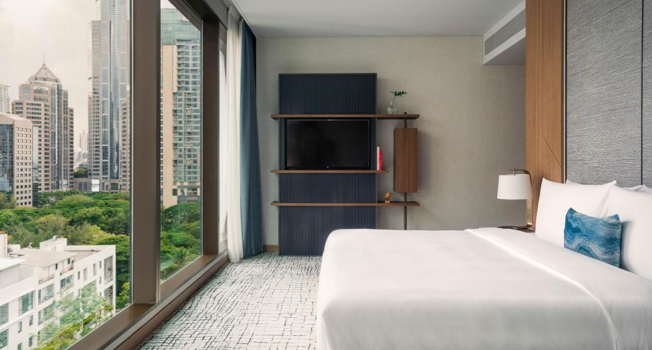 Kimpton Maa-Lai Bangkok By Ihg Hotel Eksteriør billede A bedroom at the hotel