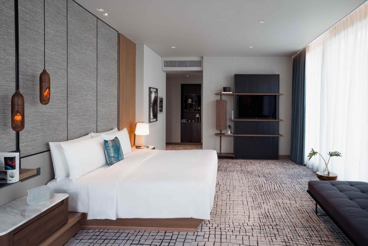 Kimpton Maa-Lai Bangkok By Ihg Hotel Eksteriør billede Deluxe Room